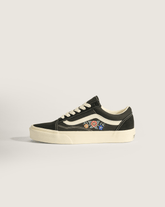 Old Skool Shoe in Black | Vans sale