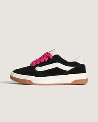 Hylane Shoe in Black | Vans sale