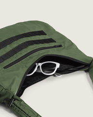 Offshoot Messenger Bag in Pine Forest Green | Vans online