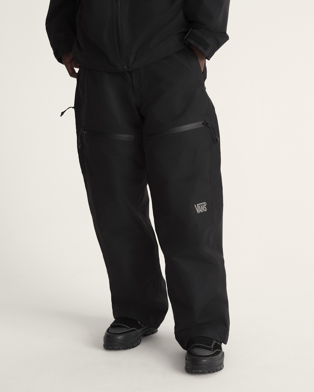 Hi-Country Snow Pants in Black | Vans outlet