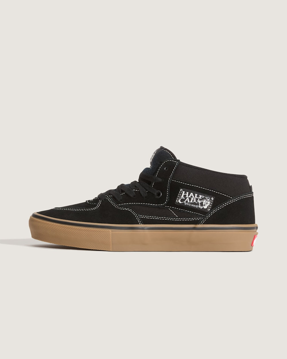 Skate Half Cab Shoe in Gum Black / White | Vans online