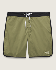 Everride Scalloped 18'' Boardshorts in Loden Green / Black | Vans near me