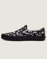 Customs Classic Slip-On Shoe in Customs | Vans online