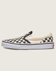 Big Kids Classic Slip-On Shoe in Checkerboard Black / White | Vans sale