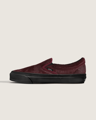 Premium Classic Slip-On Shoe in Burgundy Red | Vans sale