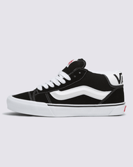 Knu Mid Shoe in Black / True White | Vans sale