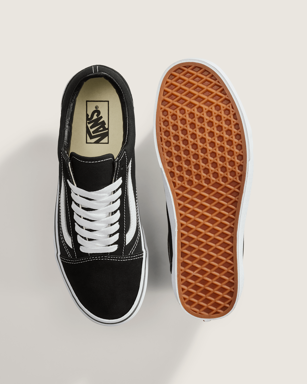 Old Skool Black/White Classics Shoe | Vans on sale
