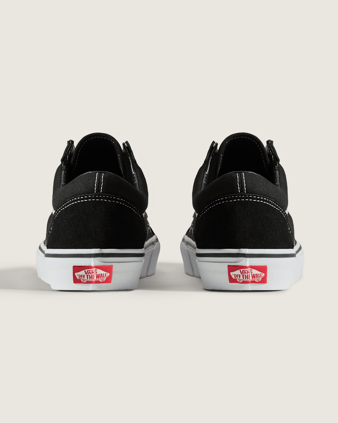 Old Skool Black/White Classics Shoe | Vans on sale