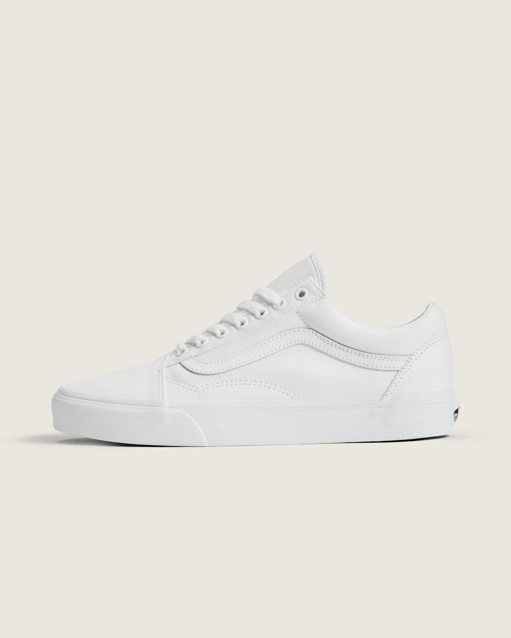 Old Skool True White Classics Shoe | Vans online