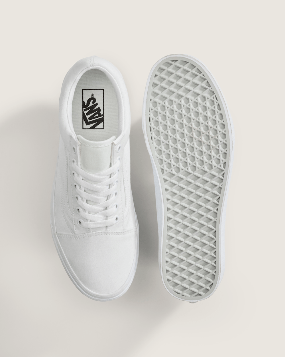 Old Skool True White Classics Shoe | Vans online