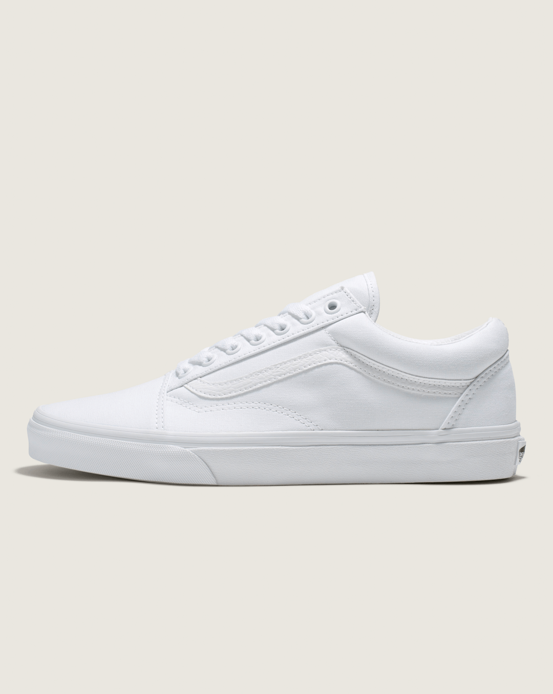 Old Skool Wide Canvas True White Classics Shoe | Vans online