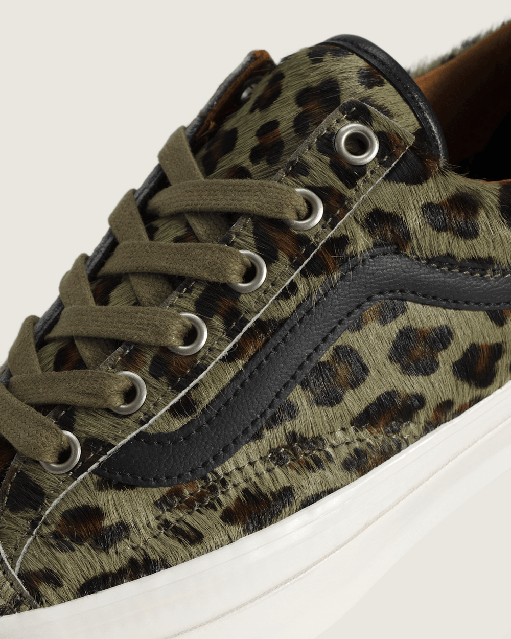 Premium Old Skool 36 Shoe in Cheetah Olive Green | Vans outlet