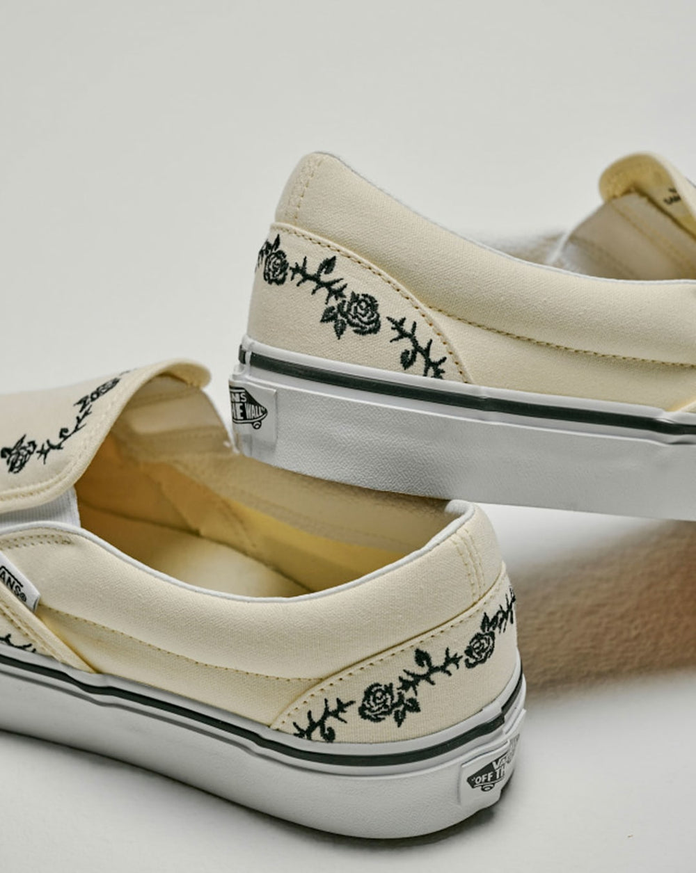 Classic Slip-On Shoe in Classic White | Vans sale