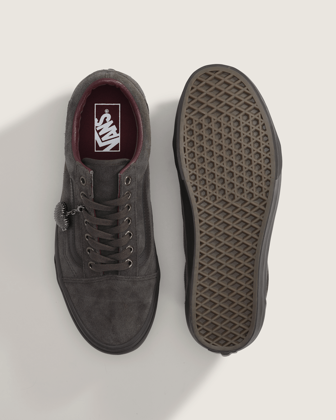 Old Skool Shoe in Dark Grey | Vans sale