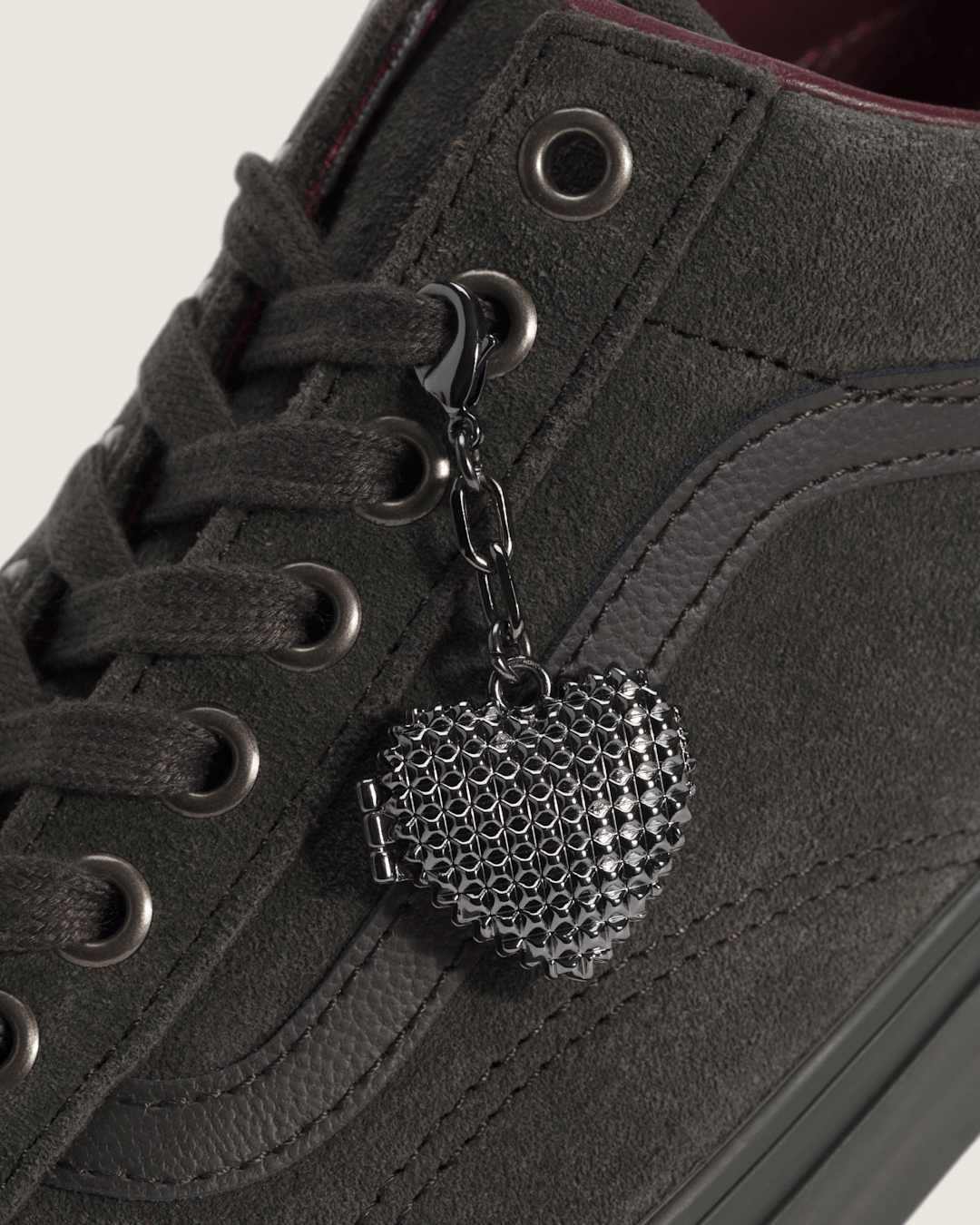 Old Skool Shoe in Dark Grey | Vans sale