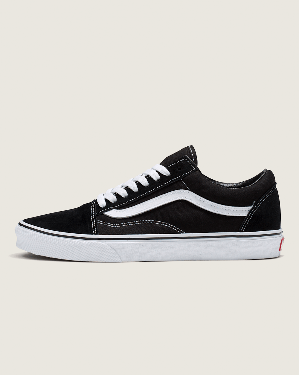 Old Skool Wide Black/True White Classics Shoe | Vans on sale