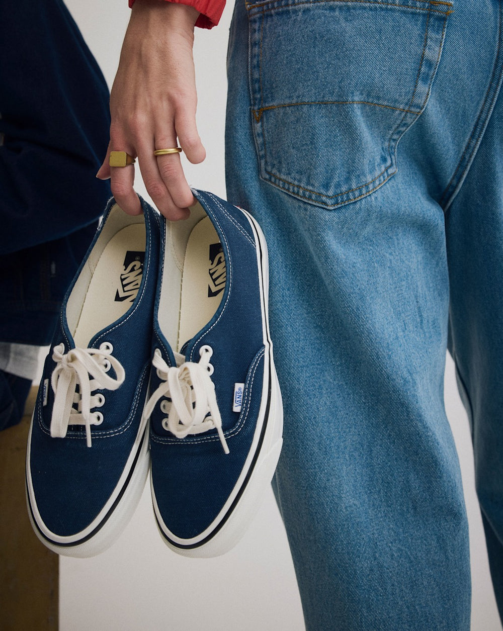 Premium Authentic Shoe in Parisian Night Blue | Vans discount