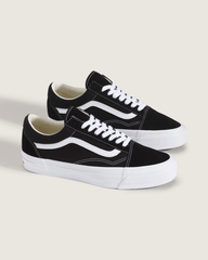 Premium Old Skool Shoe in Black / White | Vans near me