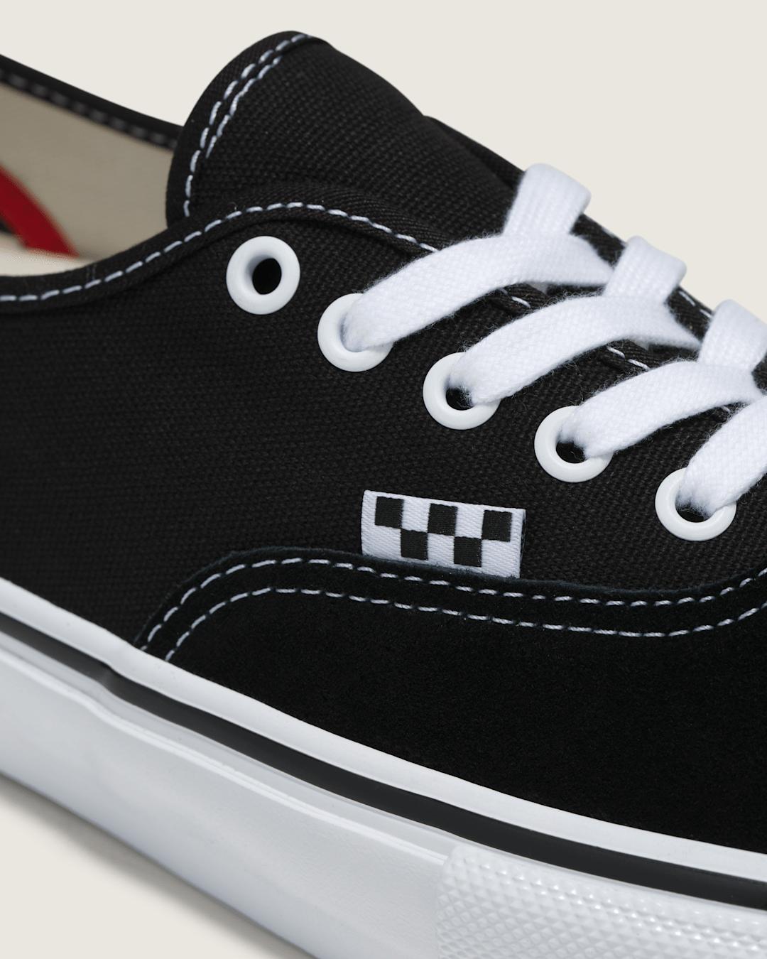 Skate Authentic Black/White Skate Shoe | Vans online