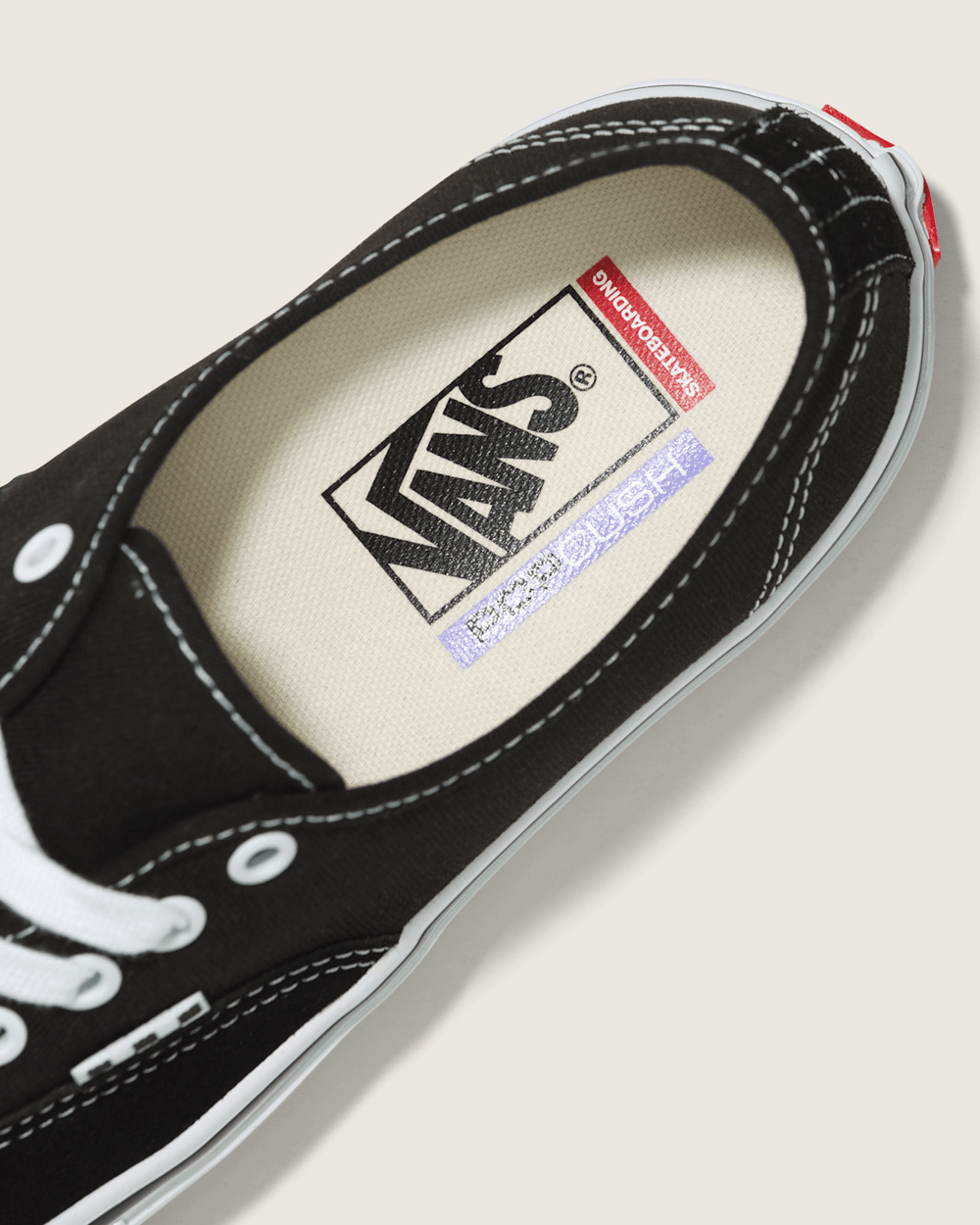Skate Authentic Black/White Skate Shoe | Vans online