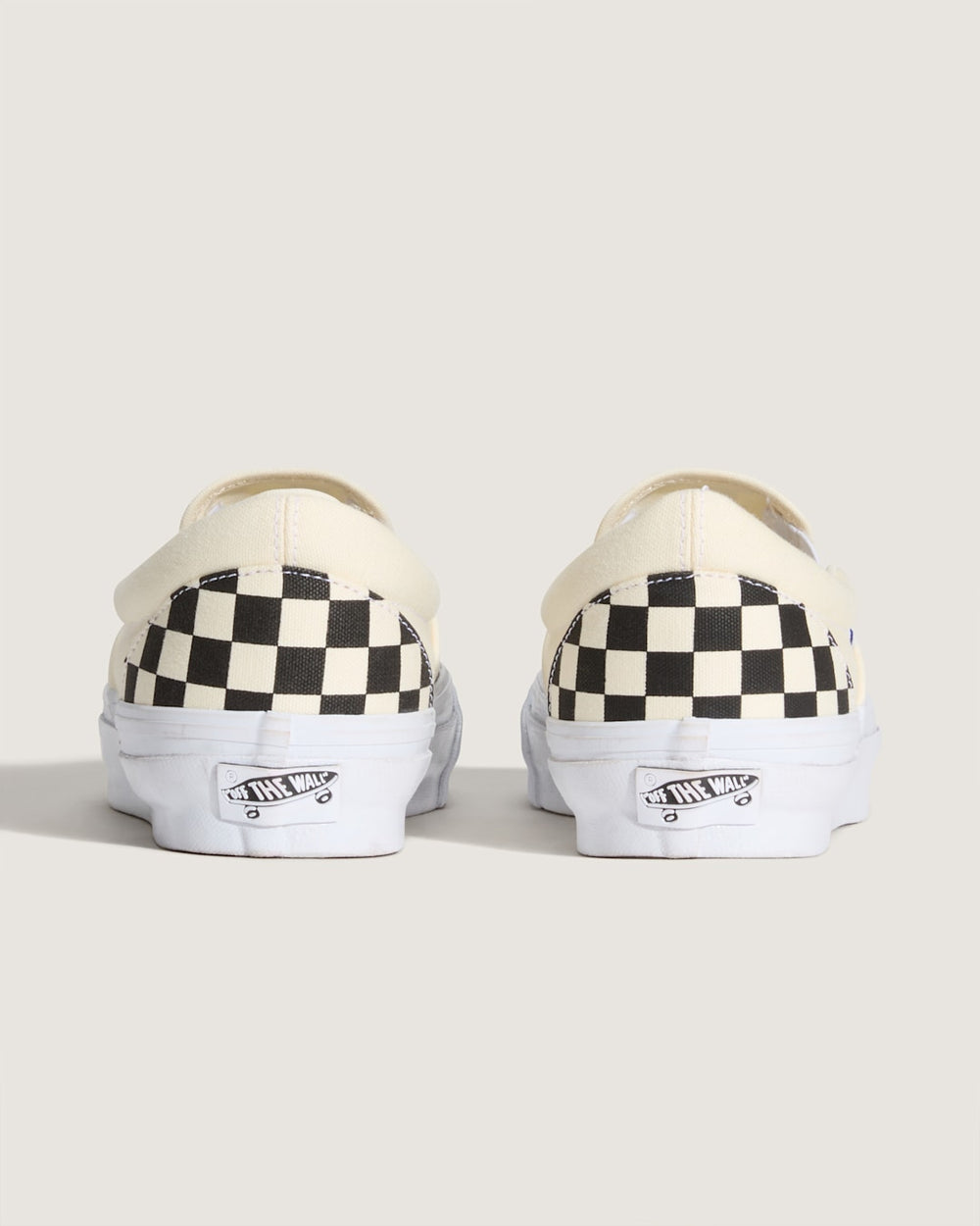 Premium Slip-On Checkerboard Shoe in Checkerboard Black / Off White | Vans outlet