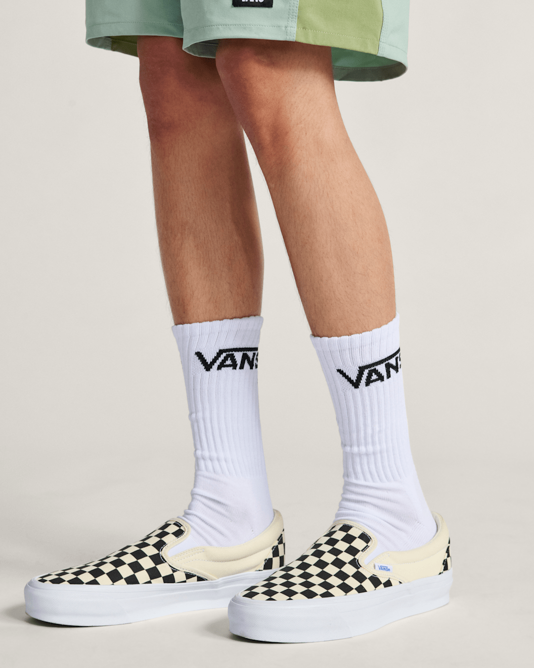 Premium Slip-On Checkerboard Shoe in Checkerboard Black / Off White | Vans outlet