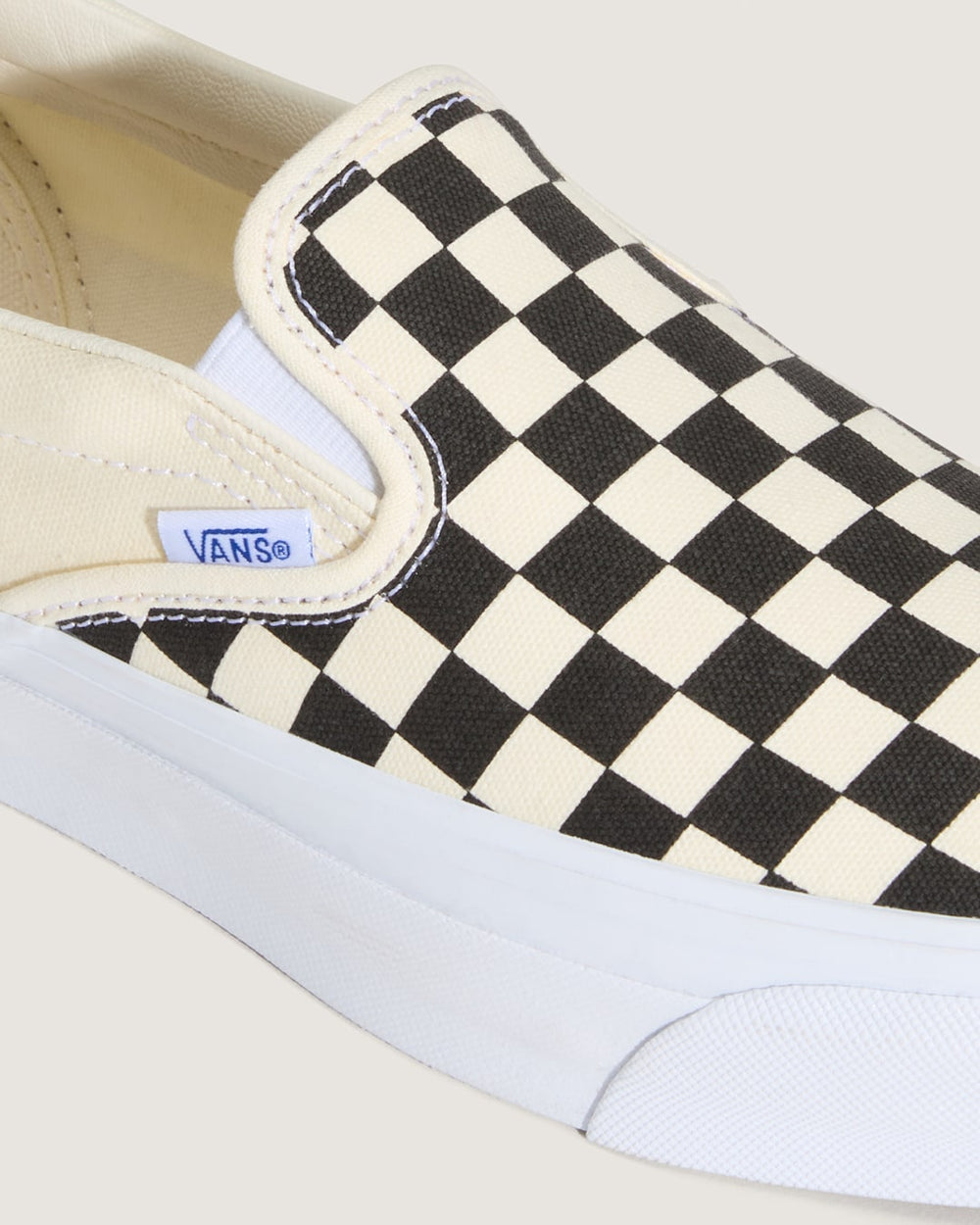 Premium Slip-On Checkerboard Shoe in Checkerboard Black / Off White | Vans outlet