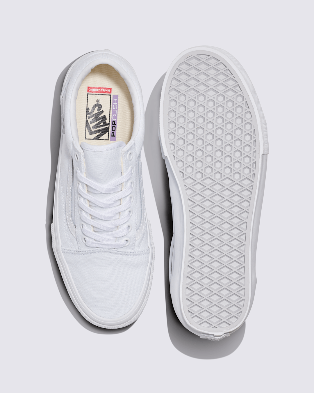 Skate Old Skool Shoe in True White | Vans outlet