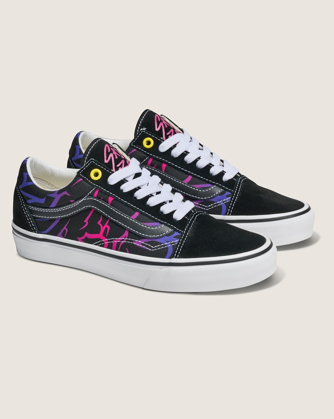 KPop Demon Hunters x Vans Old Skool Shoe in Kpop Demon Hunters Black / Purple | Vans on sale