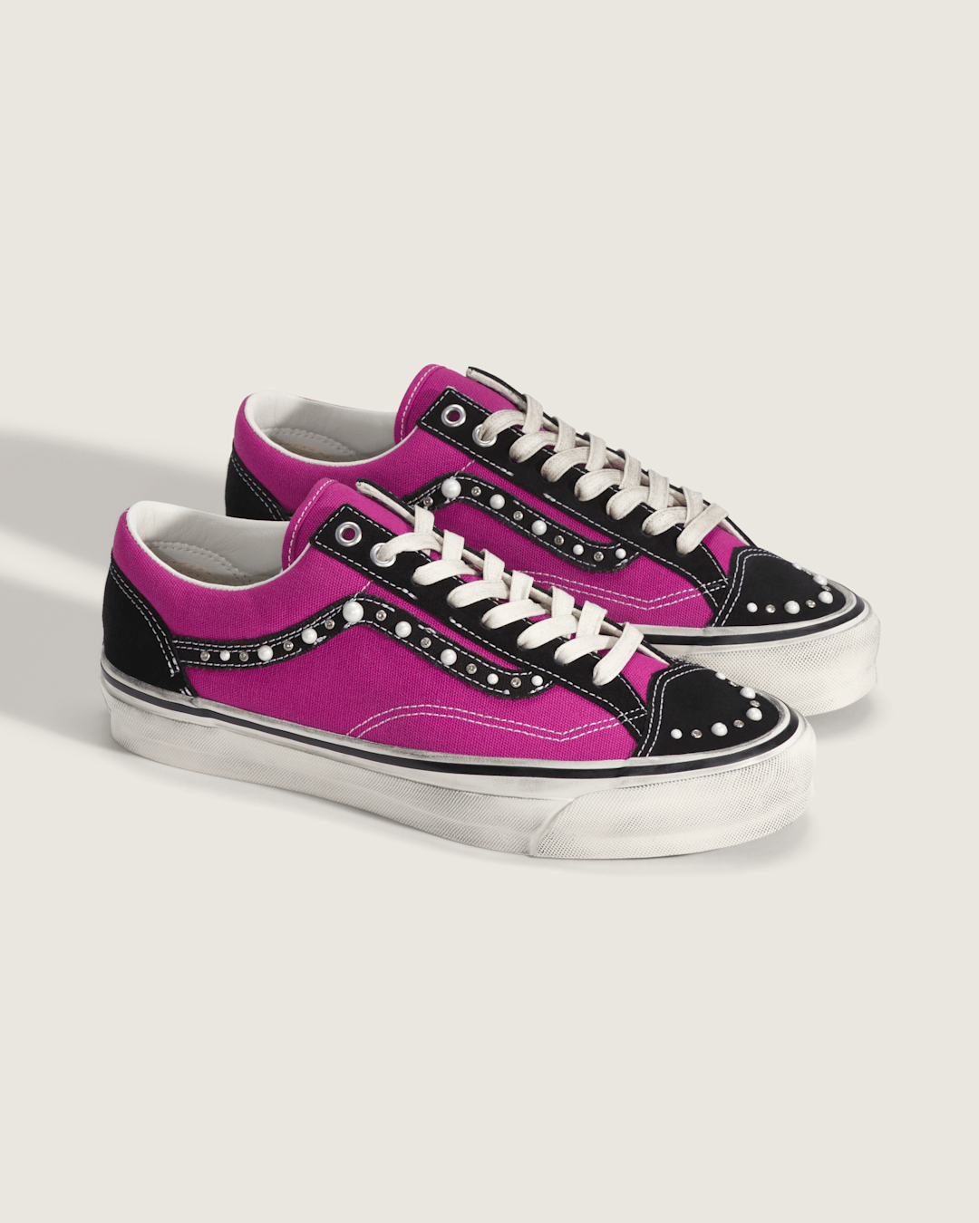 Premium Old Skool 36 Shoe in Fuchsia Red | Vans outlet