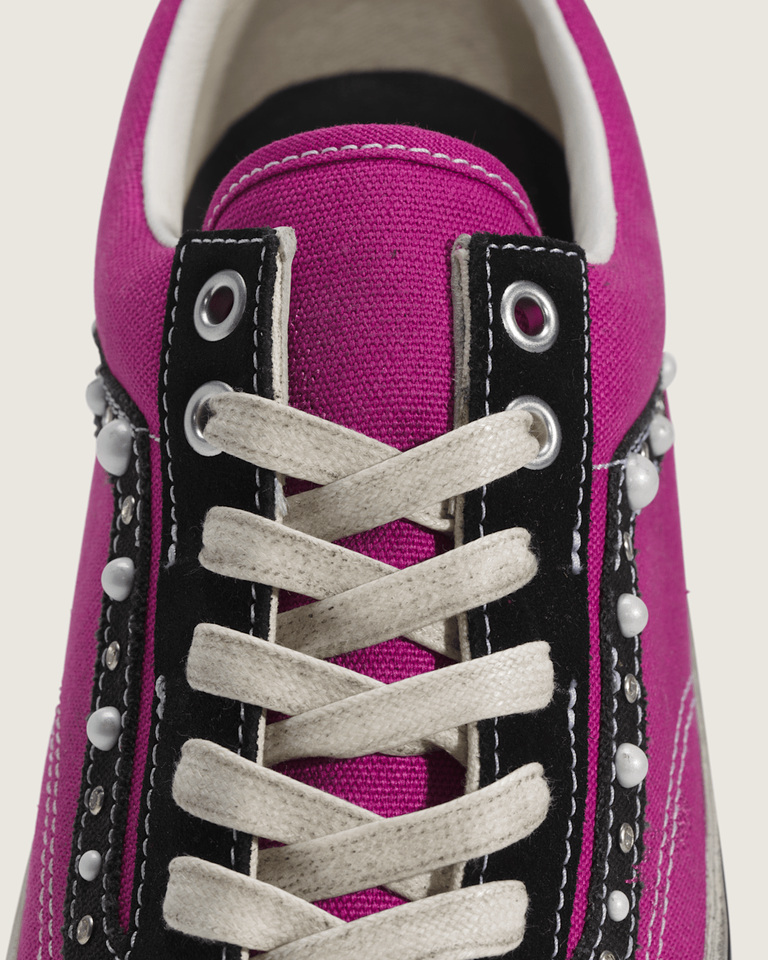 Premium Old Skool 36 Shoe in Fuchsia Red | Vans outlet