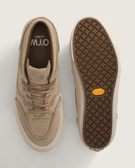 OTW by Vans Skate Half Cab Moc Stitch Vibram in Incense | Vans online
