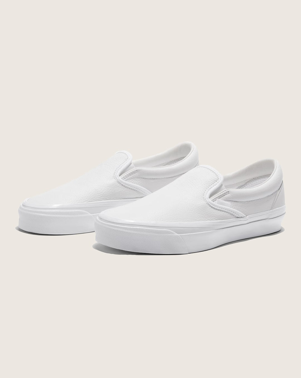 Premium Classic Slip-On Shoe in White | Vans discount