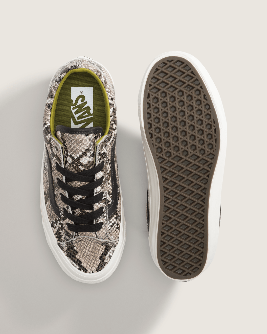 Premium Old Skool 36 Shoe in Python Silver Grey | Vans outlet