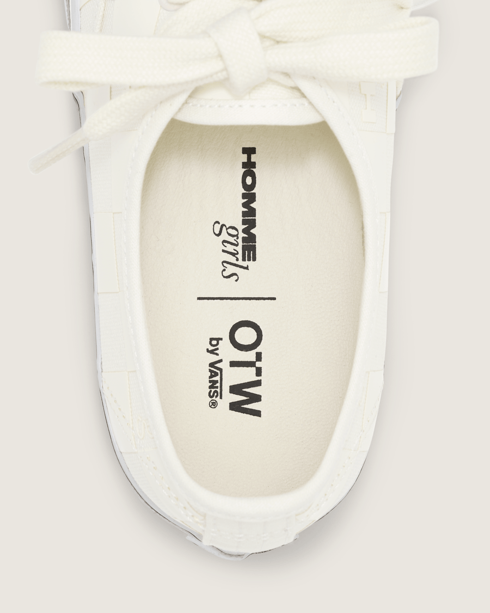 OTW by Vans X HommeGirls Authentic 44 in Checkerboard Marshmallow White | Vans on sale