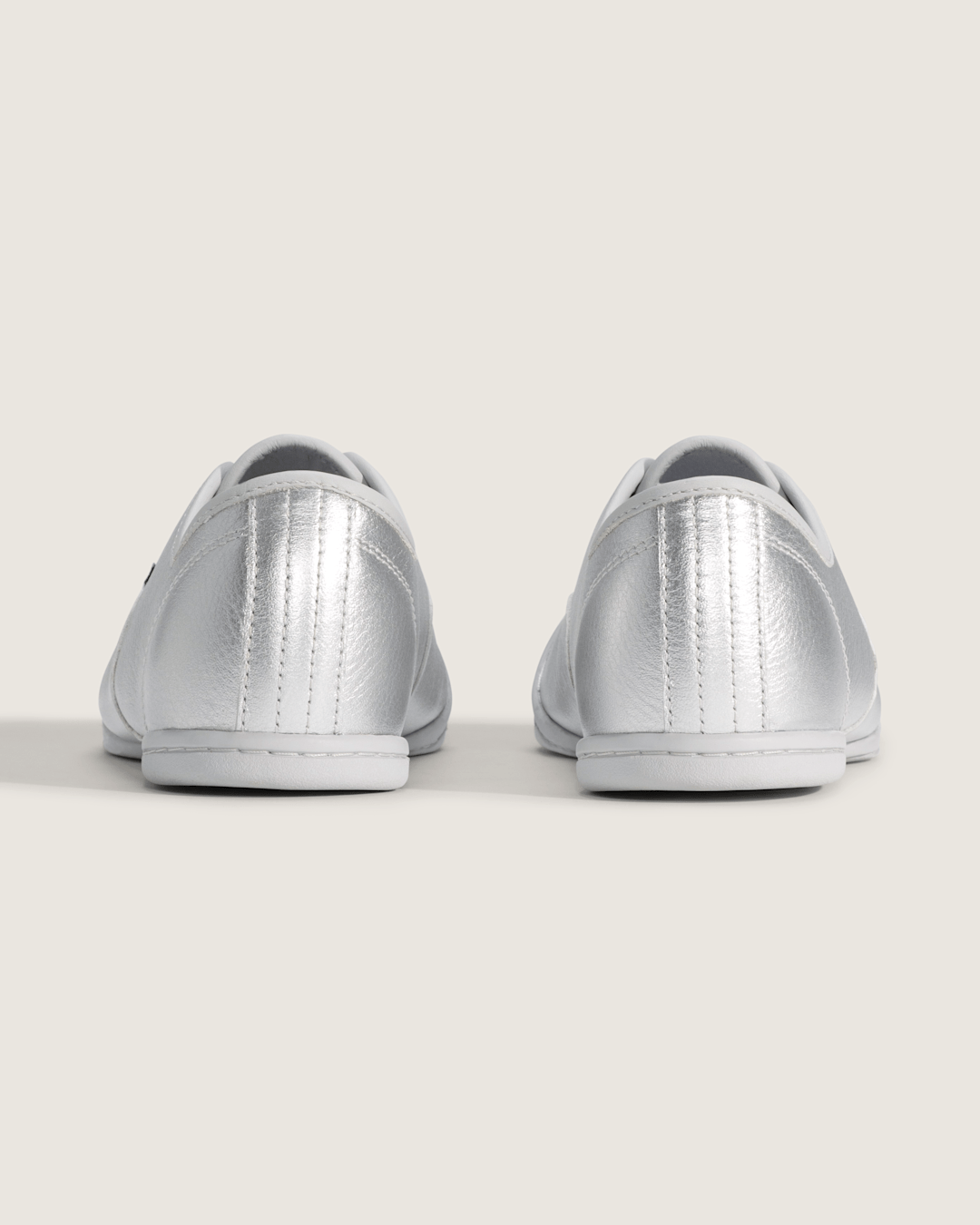 OTW Authentic Prima in Metallic Silver Grey | Vans sale