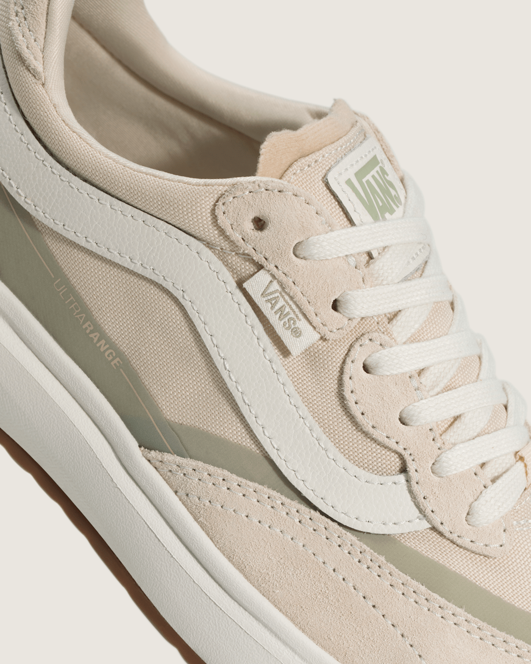 UltraRange 2.0 Shoe in Creme Beige | Vans sale