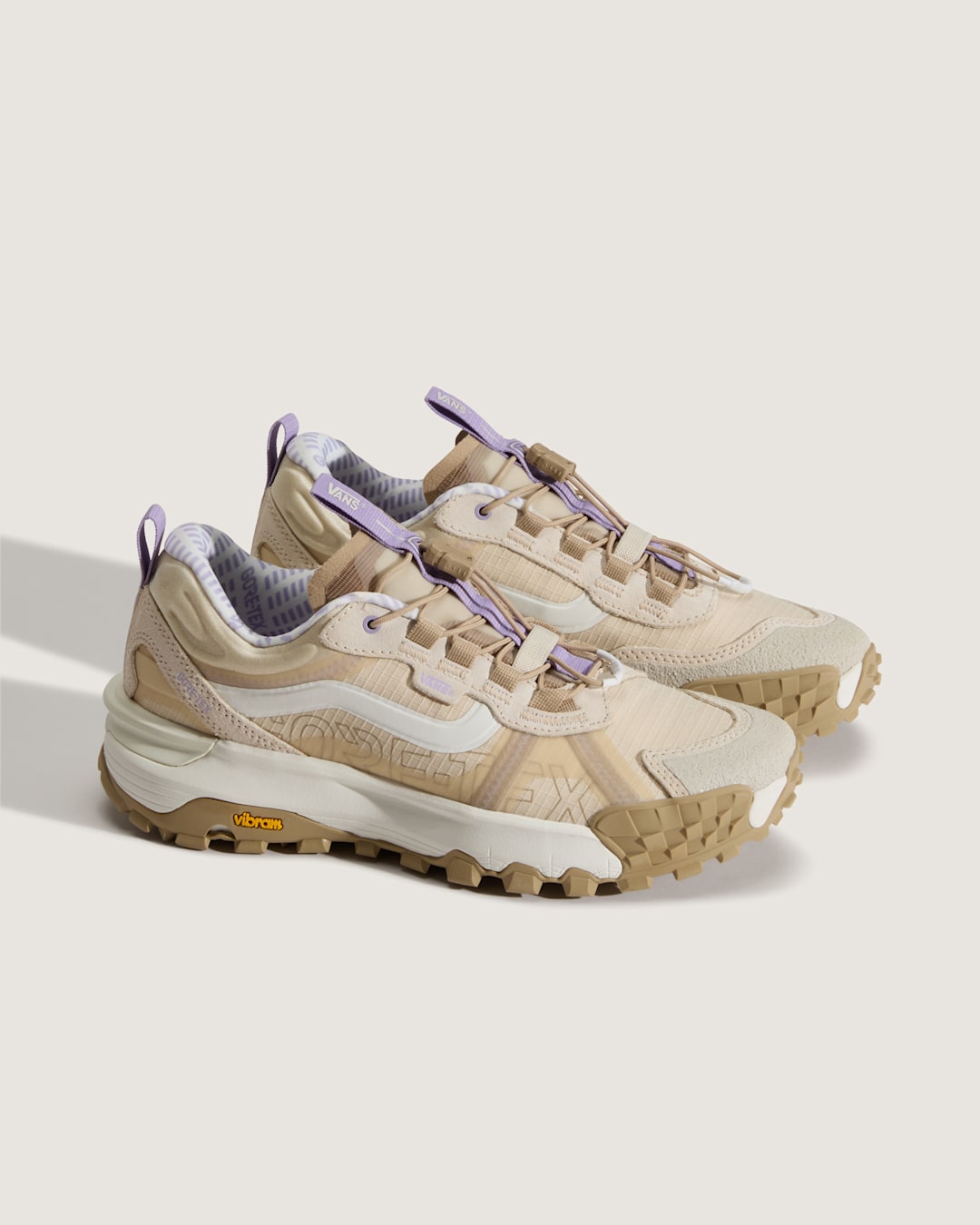 Crosspath XC GORE-TEX Shoe in Off White / White | Vans outlet