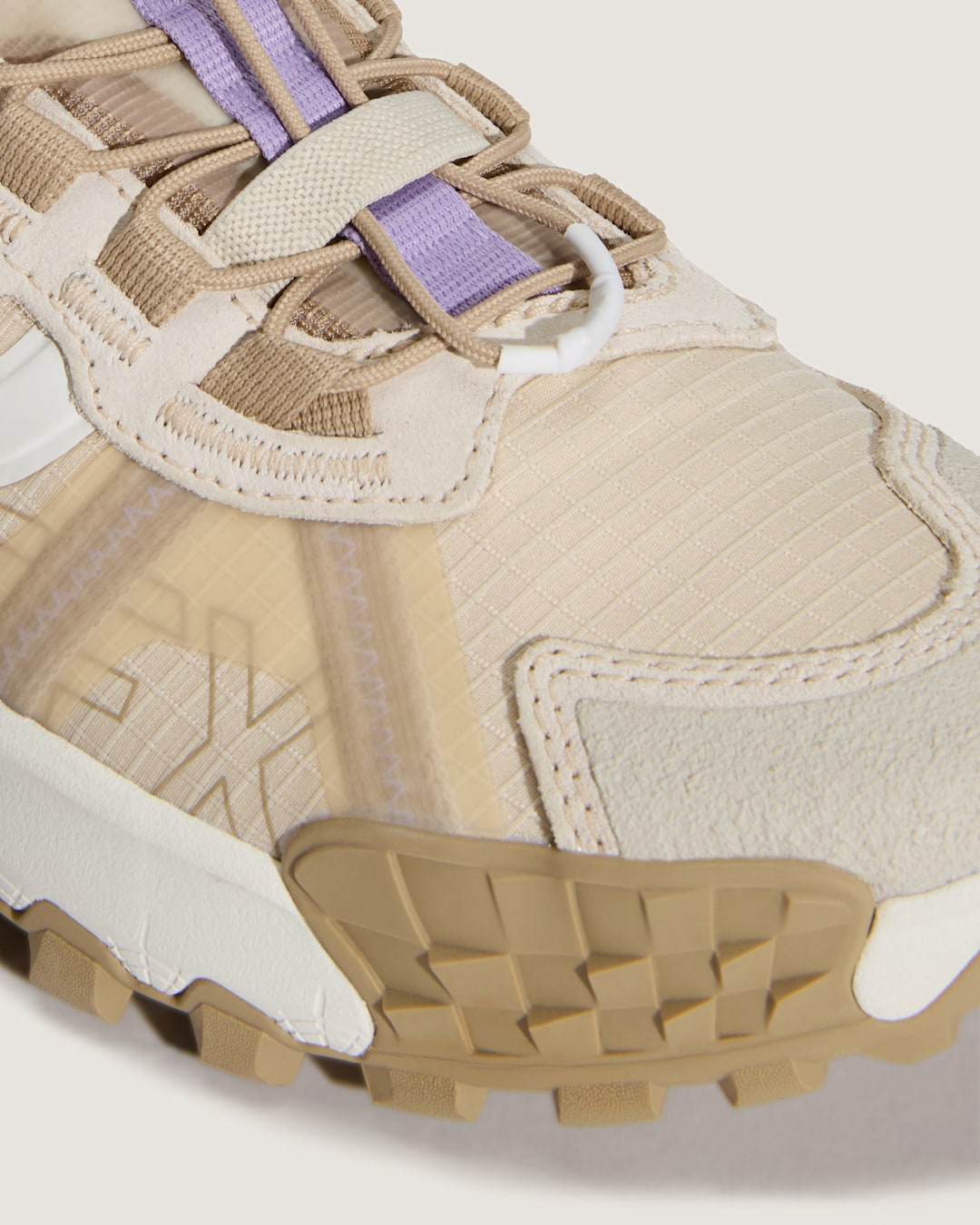 Crosspath XC GORE-TEX Shoe in Off White / White | Vans outlet