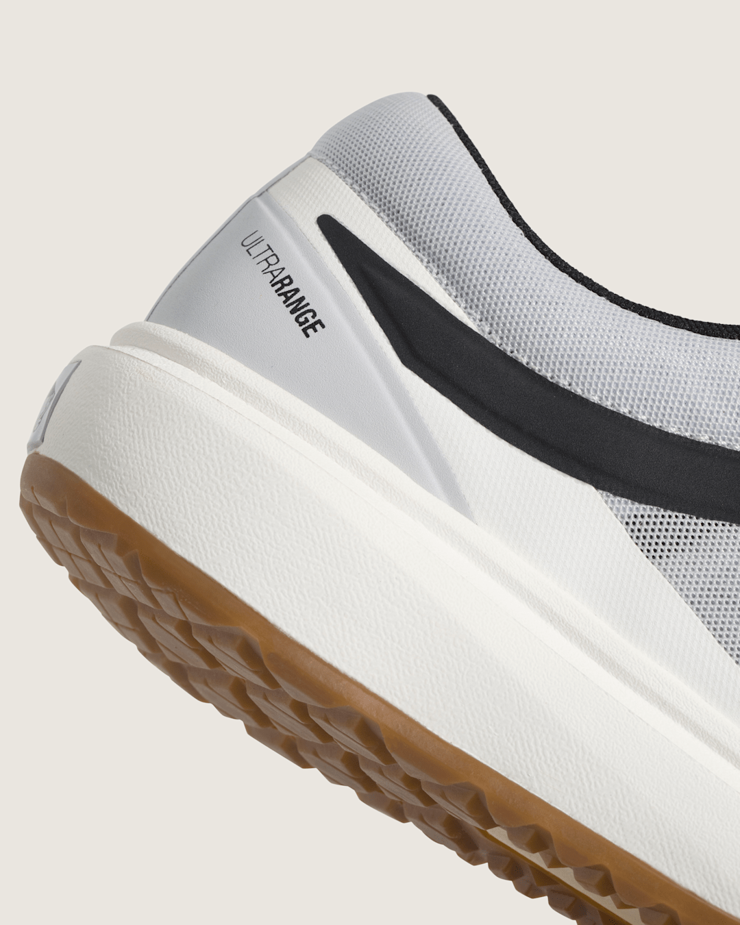 UltraRange 2.0 Shoe in Frost Grey | Vans online