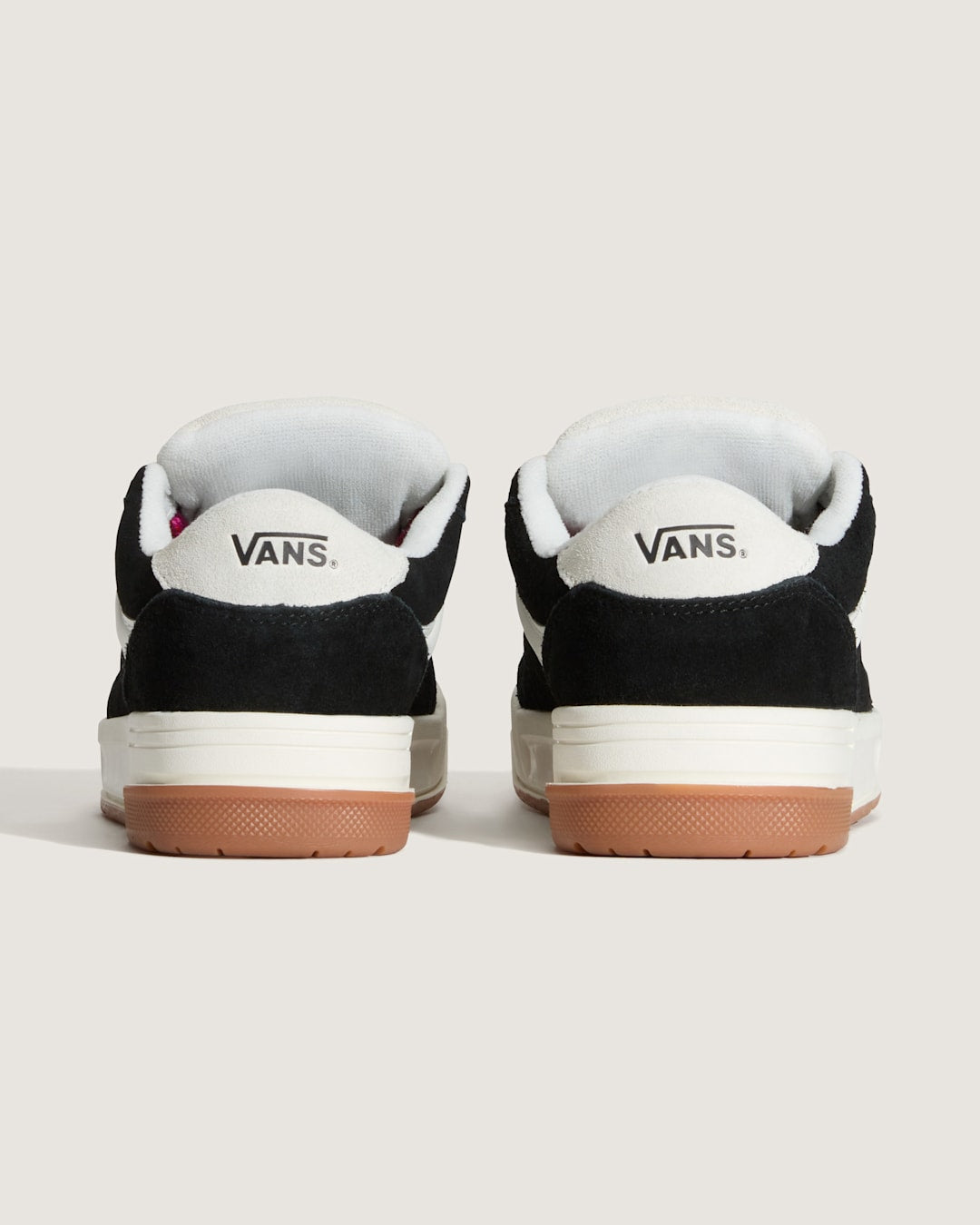 Hylane Shoe in Black | Vans sale