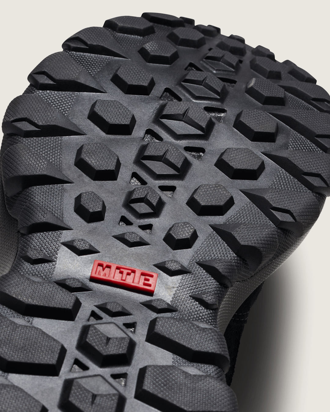 Crestline Waterproof Shoe in Black | Vans sale