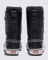 Standard Waterproof Boot in Black | Vans outlet