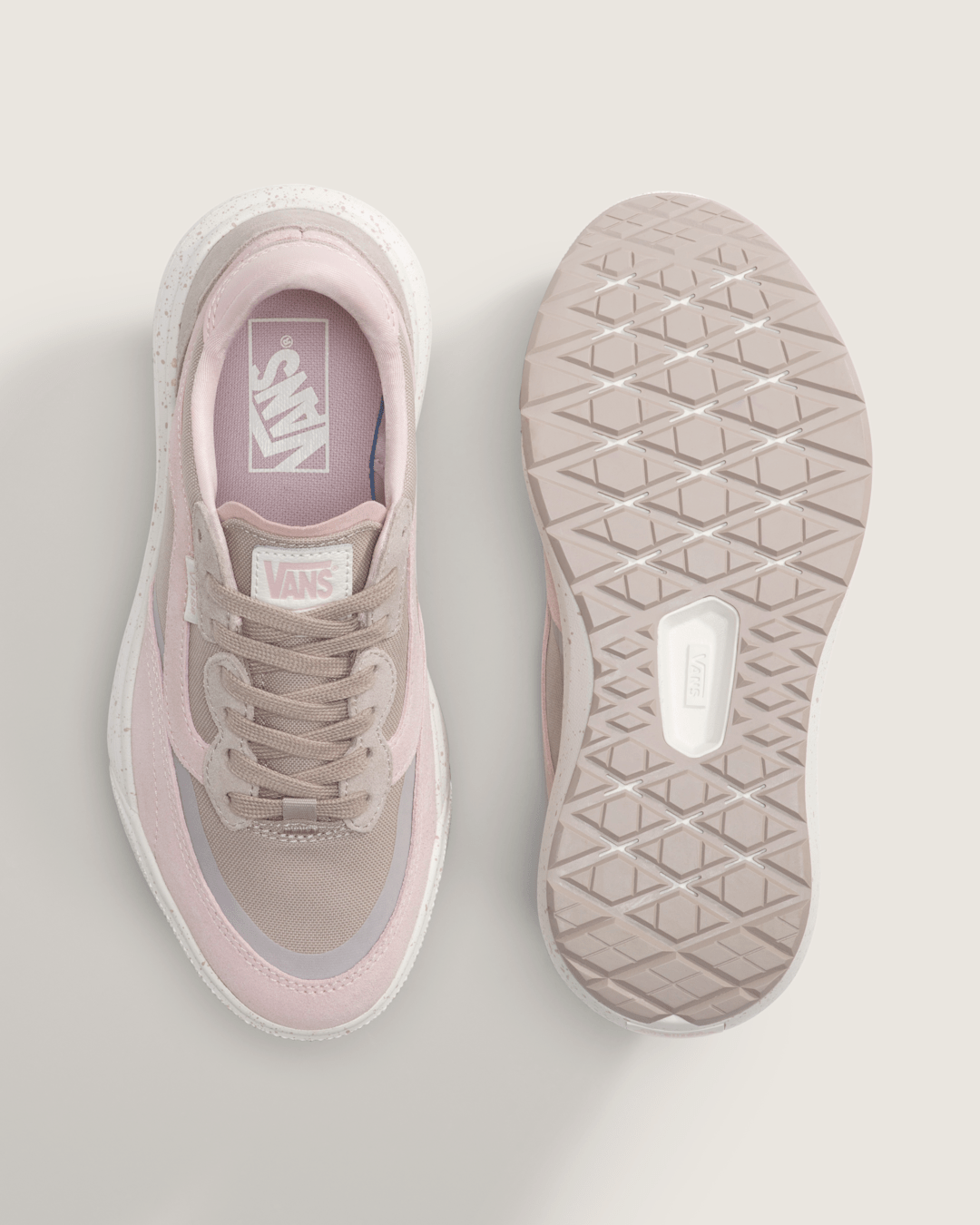 UltraRange 2.0 Shoe in Mushroom Brown / Sepia Rose Pink | Vans near me