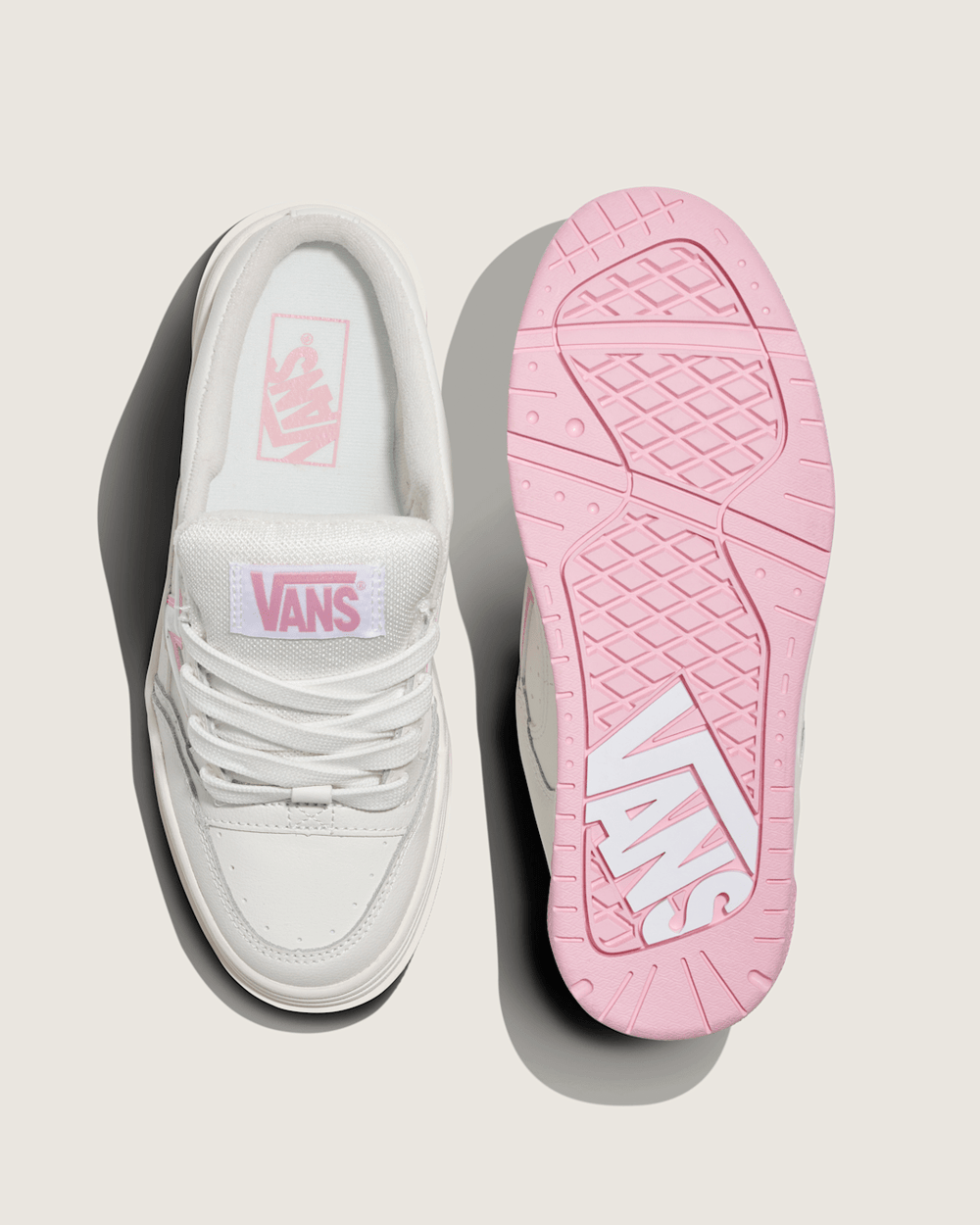 Upland Mule Shoe in Off White / Pink | Vans outlet