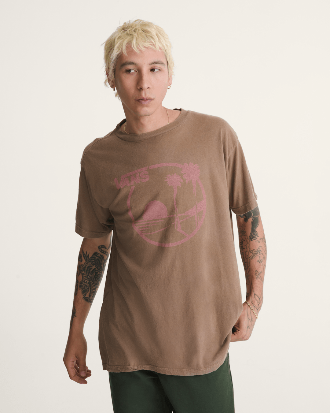 Waffle Shop Sun Vans Style T-Shirt in Brown | Vans online