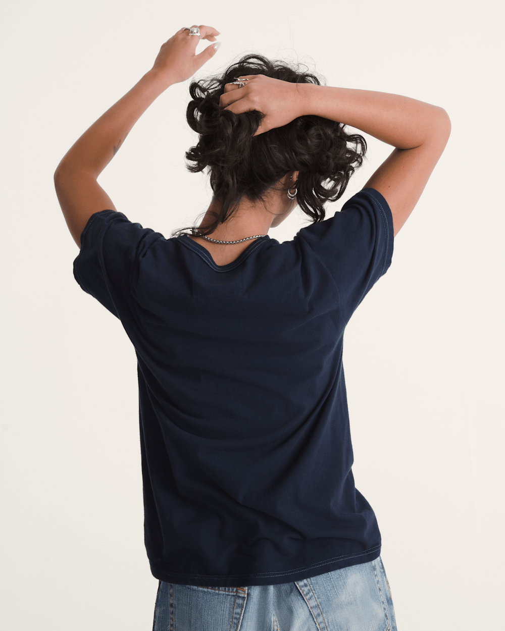 Waffle Shop Skate Crest T-Shirt in Navy Blue | Vans online