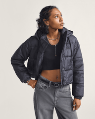 Hillgate Cropped Puffer Jacket in Black | Vans sale
