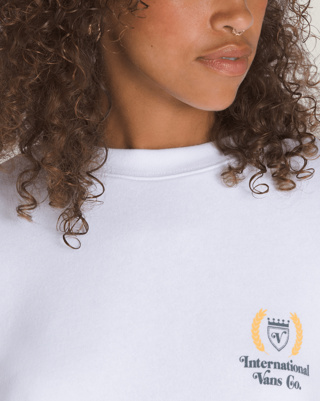 Sport International 66 Crew Sweatshirt in White | Vans online