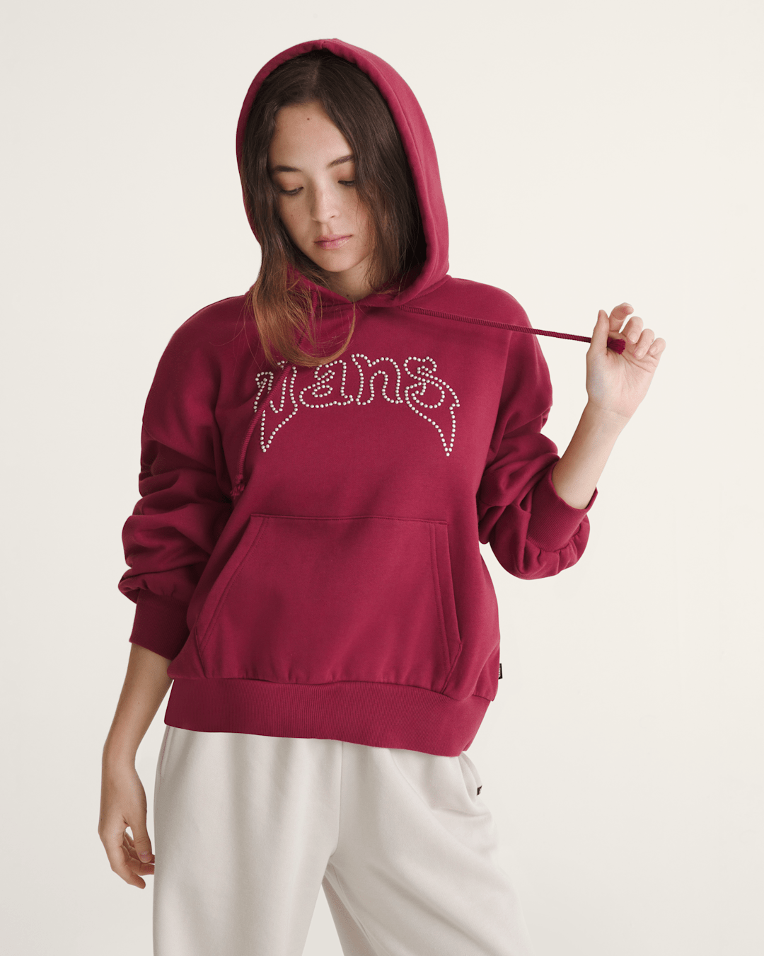 Pearls Logo Retro Pullover Hoodie in Bordeaux Red | Vans outlet